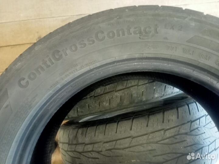 Continental ContiCrossContact LX2 215/60 R17 96H