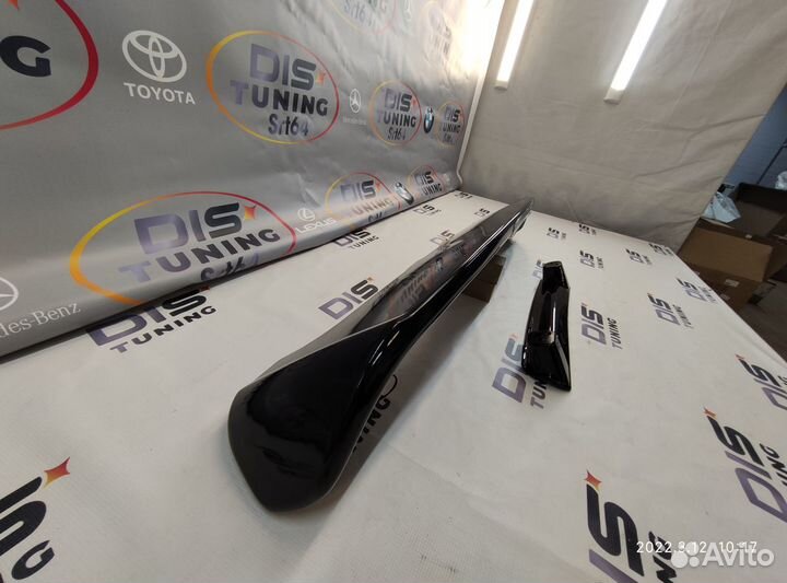 Спойлер Land Cruiser 100