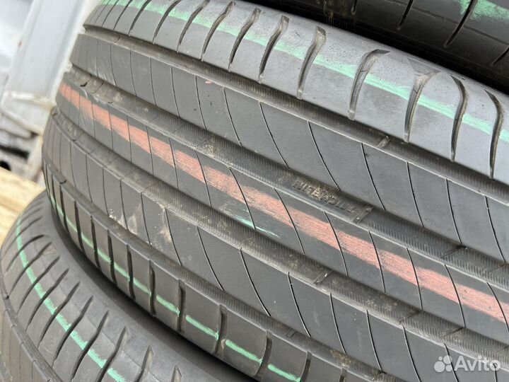 Michelin Primacy 4 215/55 R17