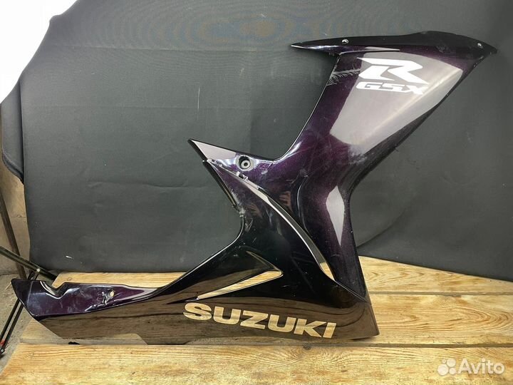 Боковина правая Suzuki gsxr 600/750 2011-2019