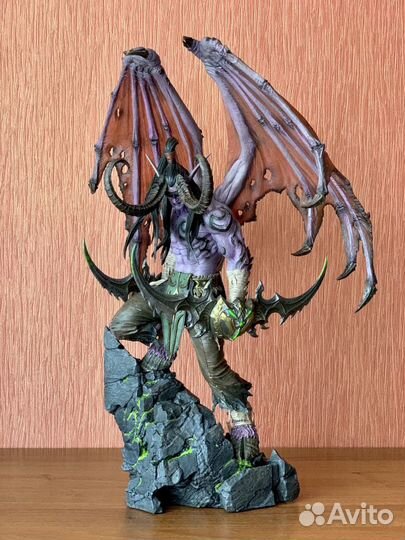 Иллидан статуя