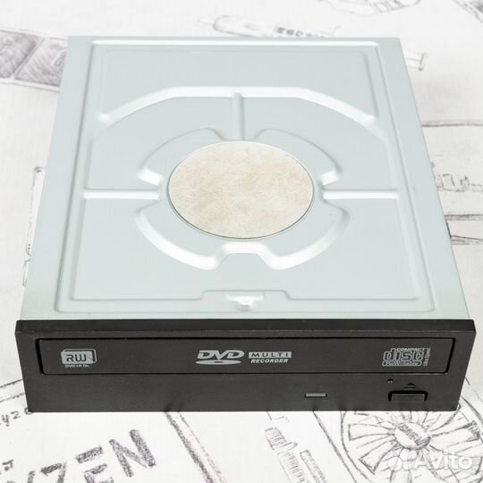 Оптический привод DVD-RW