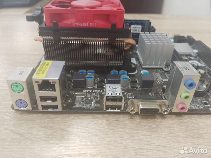 Asrock 960GM-VGS3 FX + FX4100 + 4Gb DDR3