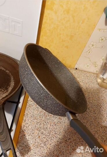 Сковород антепригарное