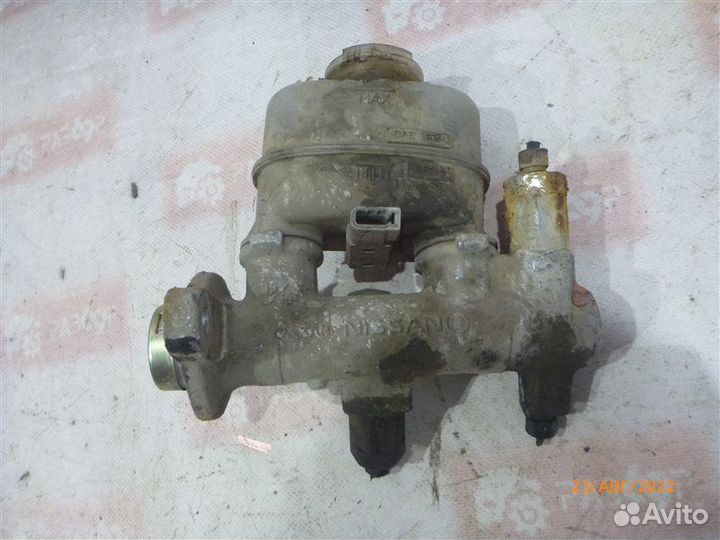 Главный тормозной цилиндр Nissan Almera N16 QG15DE
