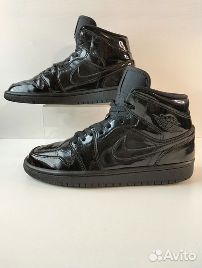 Nike Air Jordan 1 Mid Patent Black, 40, черный лак