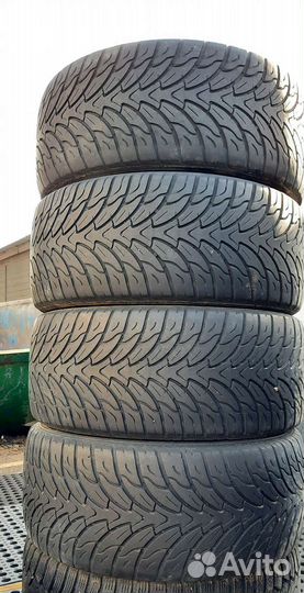 Atturo AZ800 285/45 R18 111W