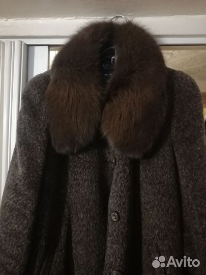 Пальто зимние 66р