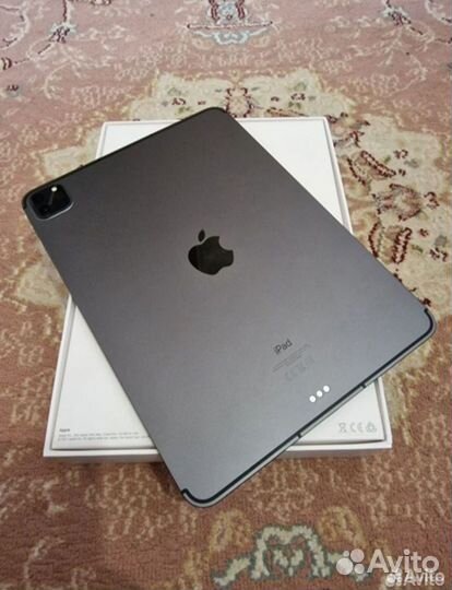 iPad Pro 11 128GB LTE Space Gray