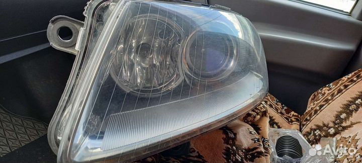 Фара линзовая