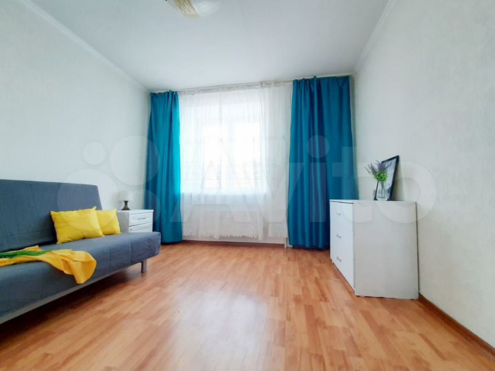 3-к. квартира, 98 м², 8/16 эт.