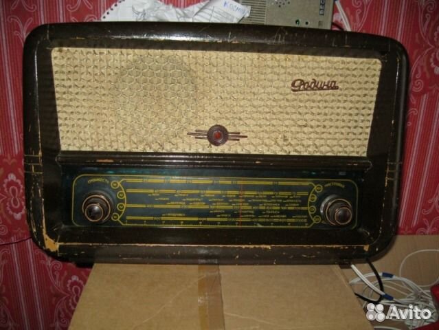 Ламповый приемник Родина