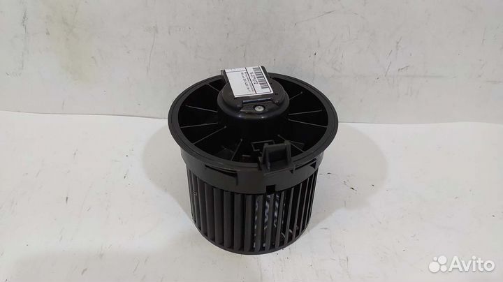 Мотор печки nissan Leaf ZE0, AZE0 09-17