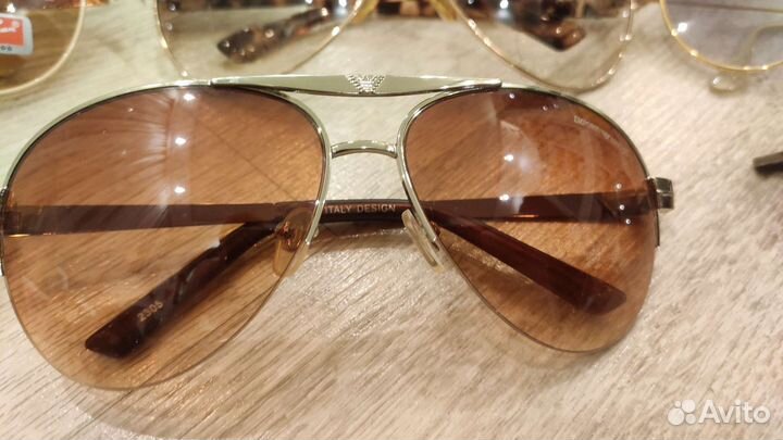 Солнечные очки одним лотом