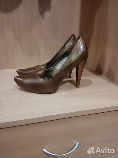 Туфли женские 39 размер