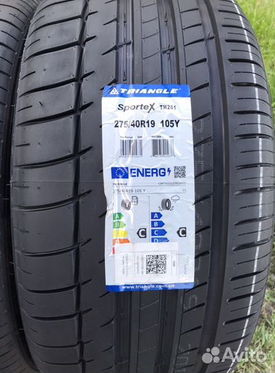 Triangle TH201 255/40 R19 и 275/40 R19 100Y