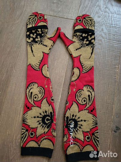 Варежки женские Denis Simachev