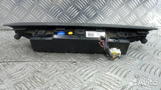 Монитор KIA CEE'D 2 (JD) (HML10JA01)