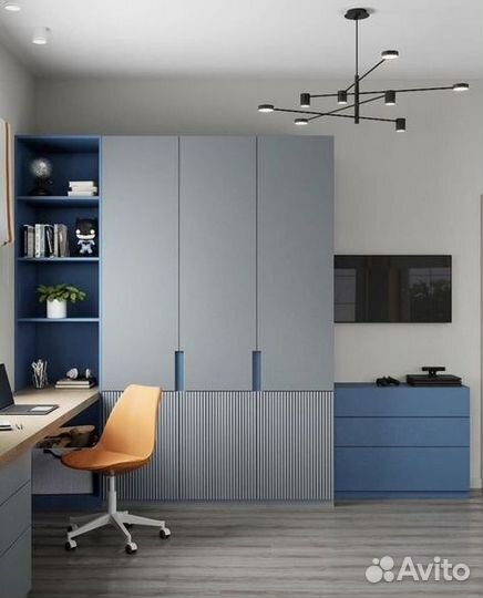 Рабочая зона вдоль окна