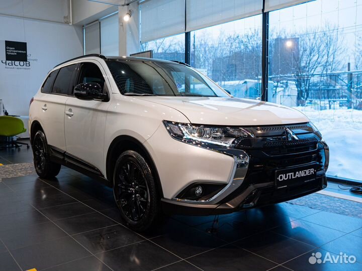 Mitsubishi Outlander 2.4 CVT, 2022
