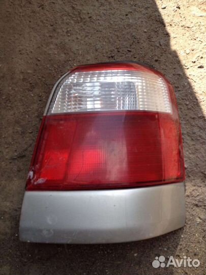 Задние фонари