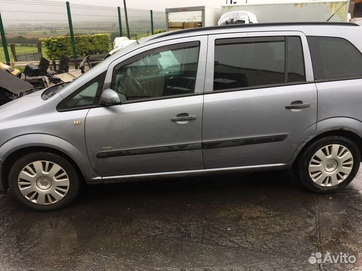 Насос эур Opel Zafira B (2005-2012)