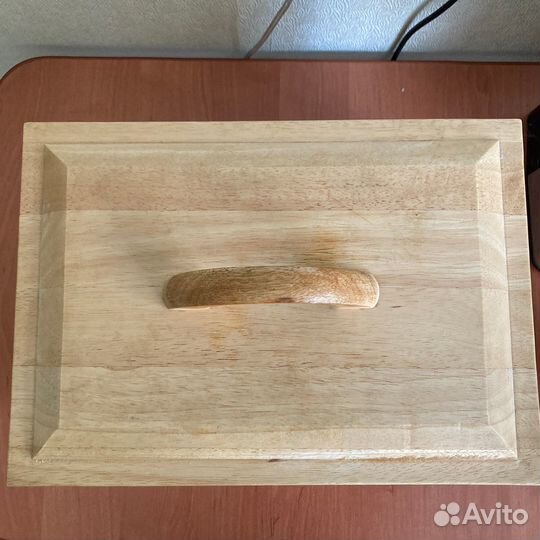 Хлебница деревянная большая