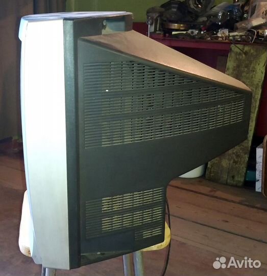 Телевизор бу JVC модель AV-2116EE