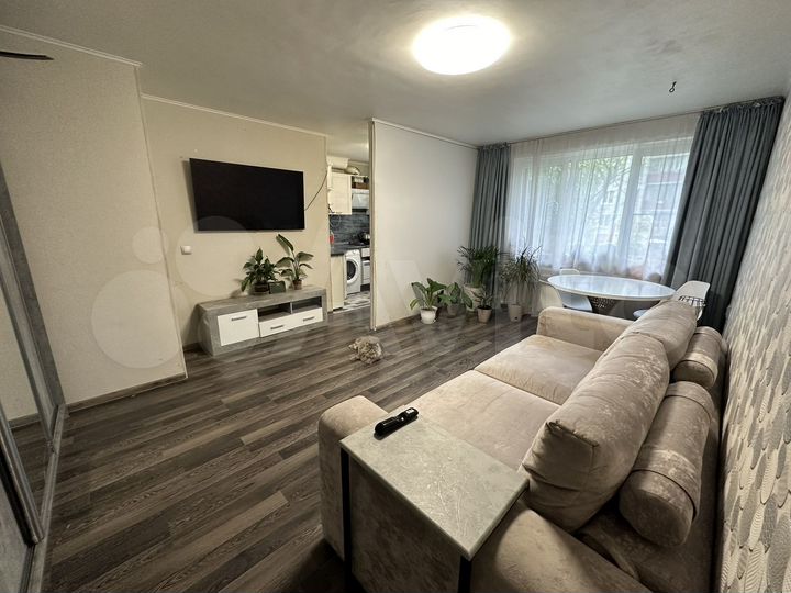 2-к. квартира, 46 м², 1/5 эт.