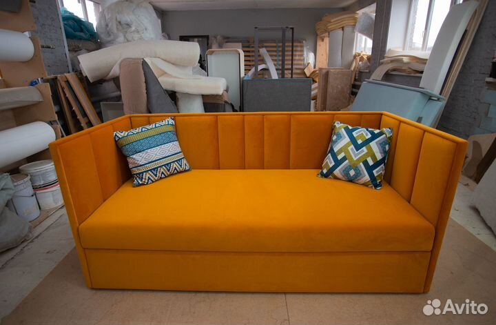 Кровать детская с матрасом с ящиками