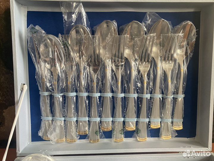 Набор столовых приборов Giorinox новый