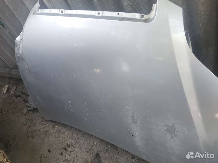 Капот на Chevrolet Aveo t250