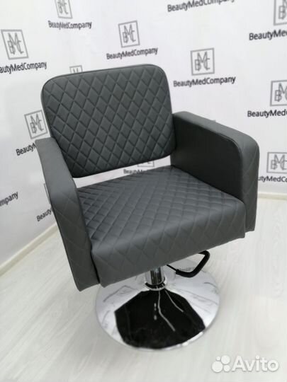 Парикмахерское кресло Медиум