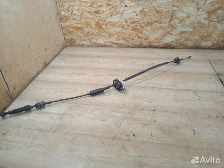 Трос кпп Hyundai Solaris sedan 1.6 2011