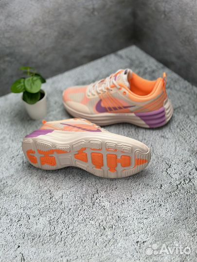 Кроссовки женские Nike lunar poam