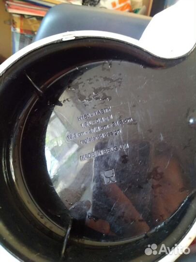 Автоматическая кормушка для собак, кошек