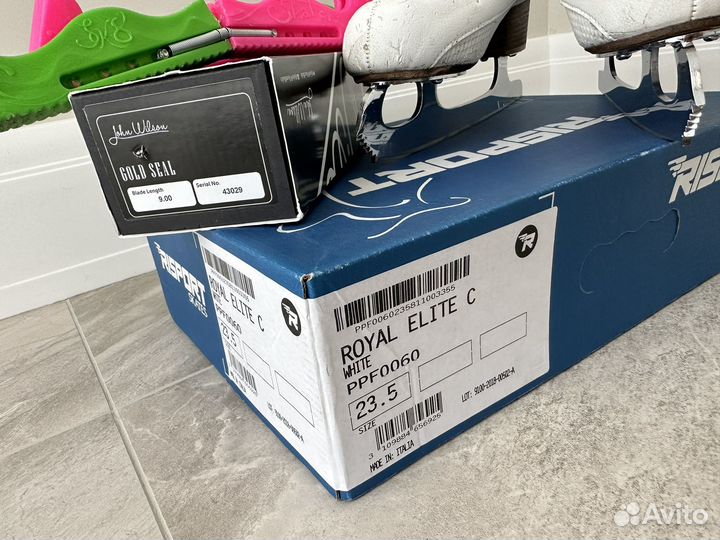 Фигурные коньки risport