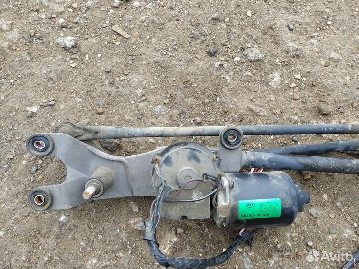 Трапеция дворников KIA sorento 2005г. 2.5 aт