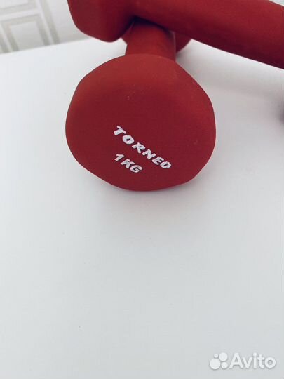 Гантели torneo 1 кг