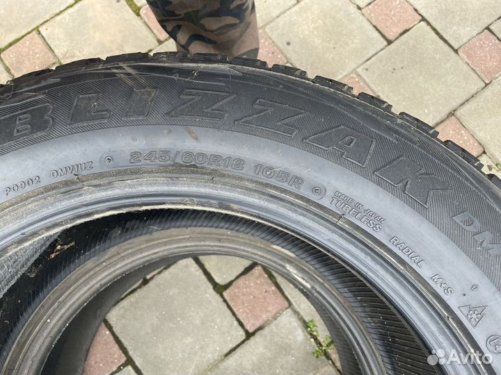 Bridgestone Blizzak DM-V1 245/60 R18
