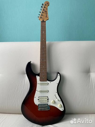 Электрогитара Yamaha pacifica 112j