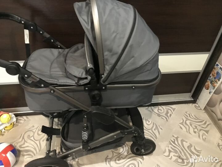 Продам детскую коляску