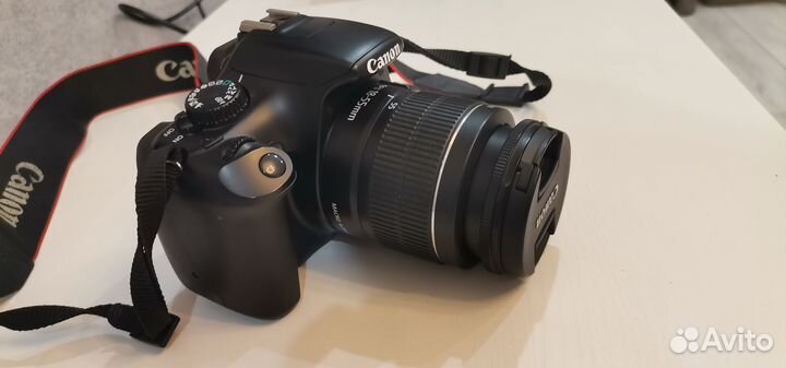 Фотоаппарат Canon 1100d