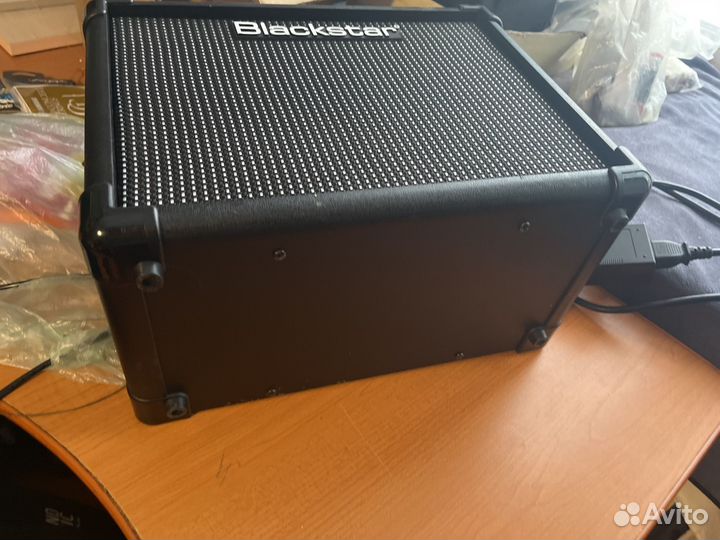 Гитарный комбоусилитель blackstar stereo 10v2 id