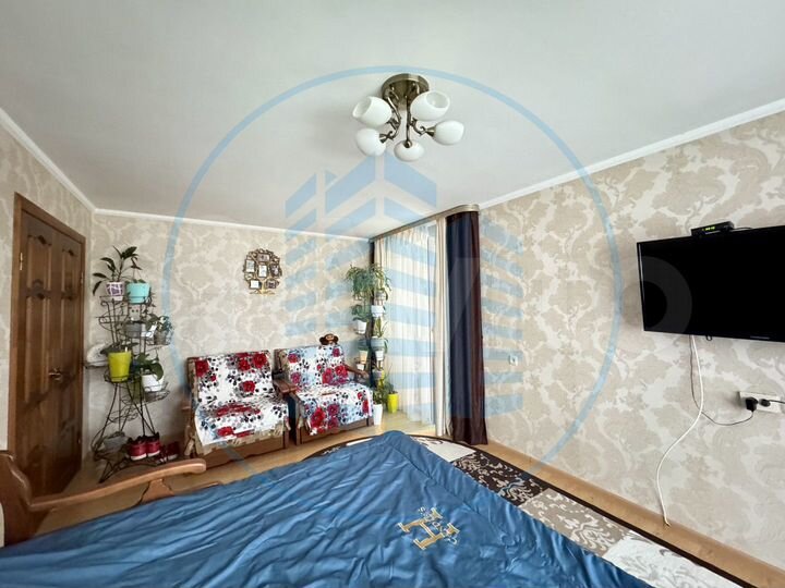 3-к. квартира, 71 м², 1/4 эт.