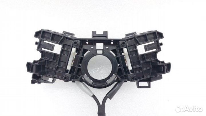 Кронштейн подрулевых переключателей Toyota Camry