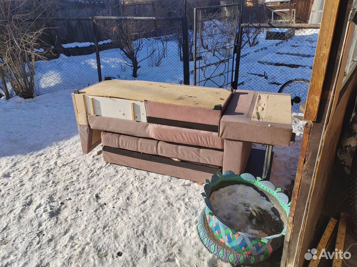 Большой угловой диван бу