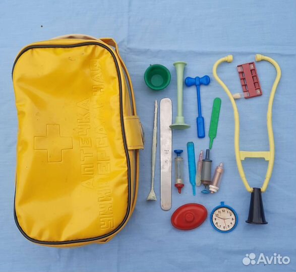Игрушечный набор доктор ГДР