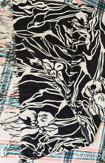 Женский шарф