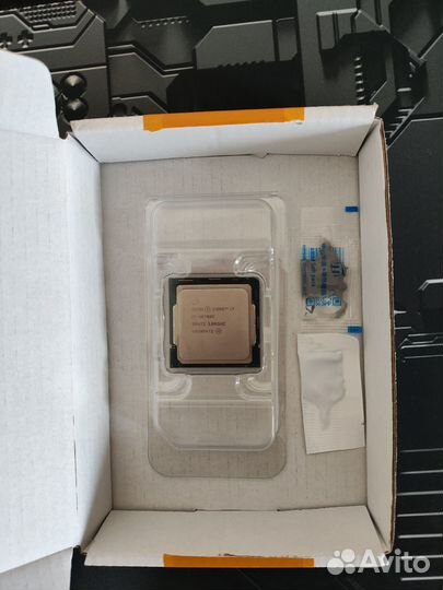 I7 10700K+Z490+32GB+SSD